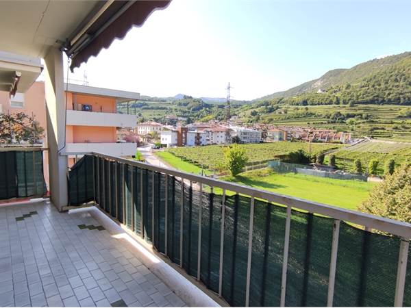 Mori - Attico Quadrilocale con Terrazza
