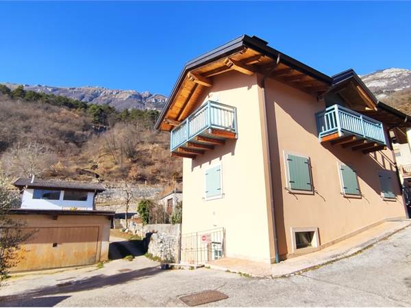 Ciago - Maisonette con Orto e Garage